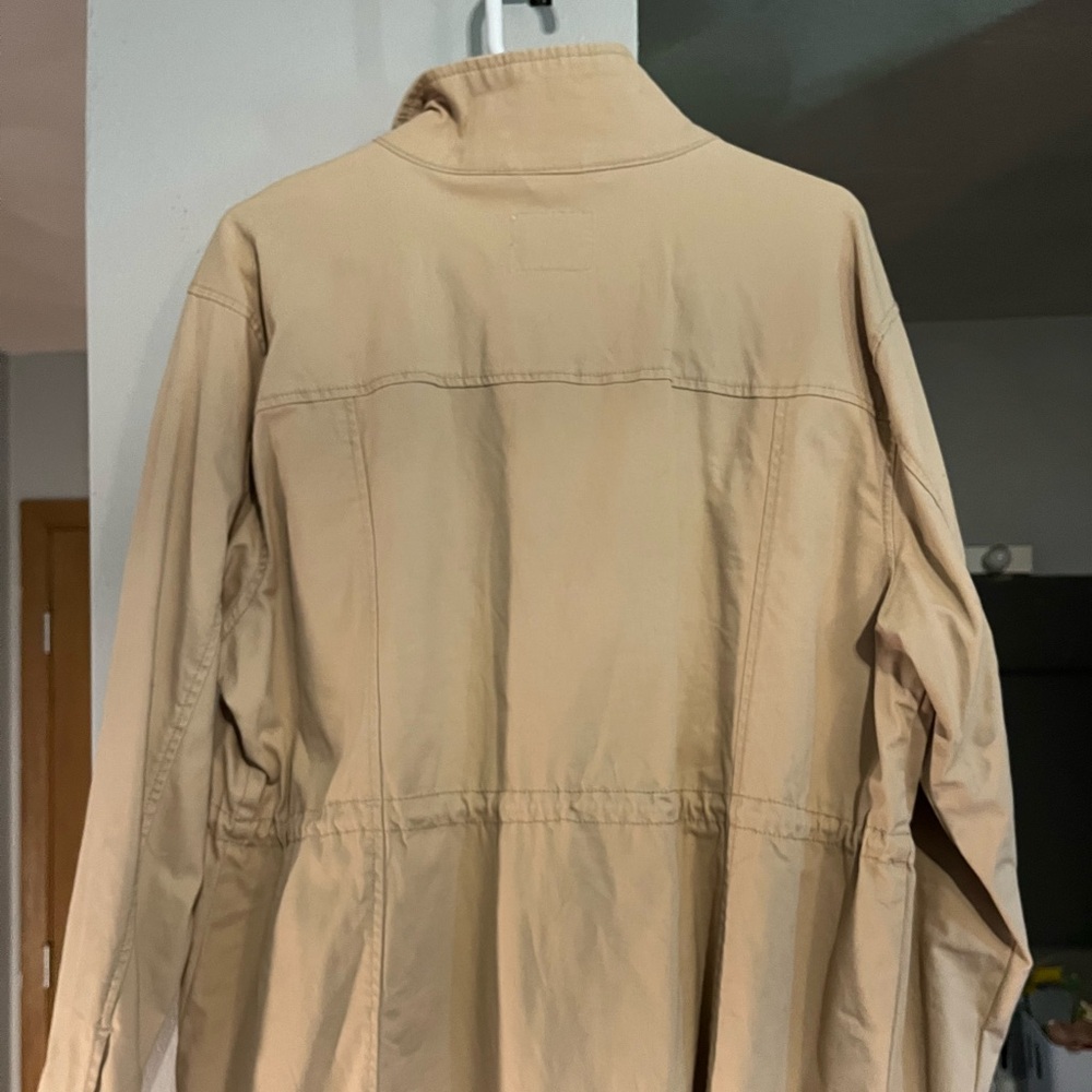 Old Navy tan jacket, size XL, hardly worn
